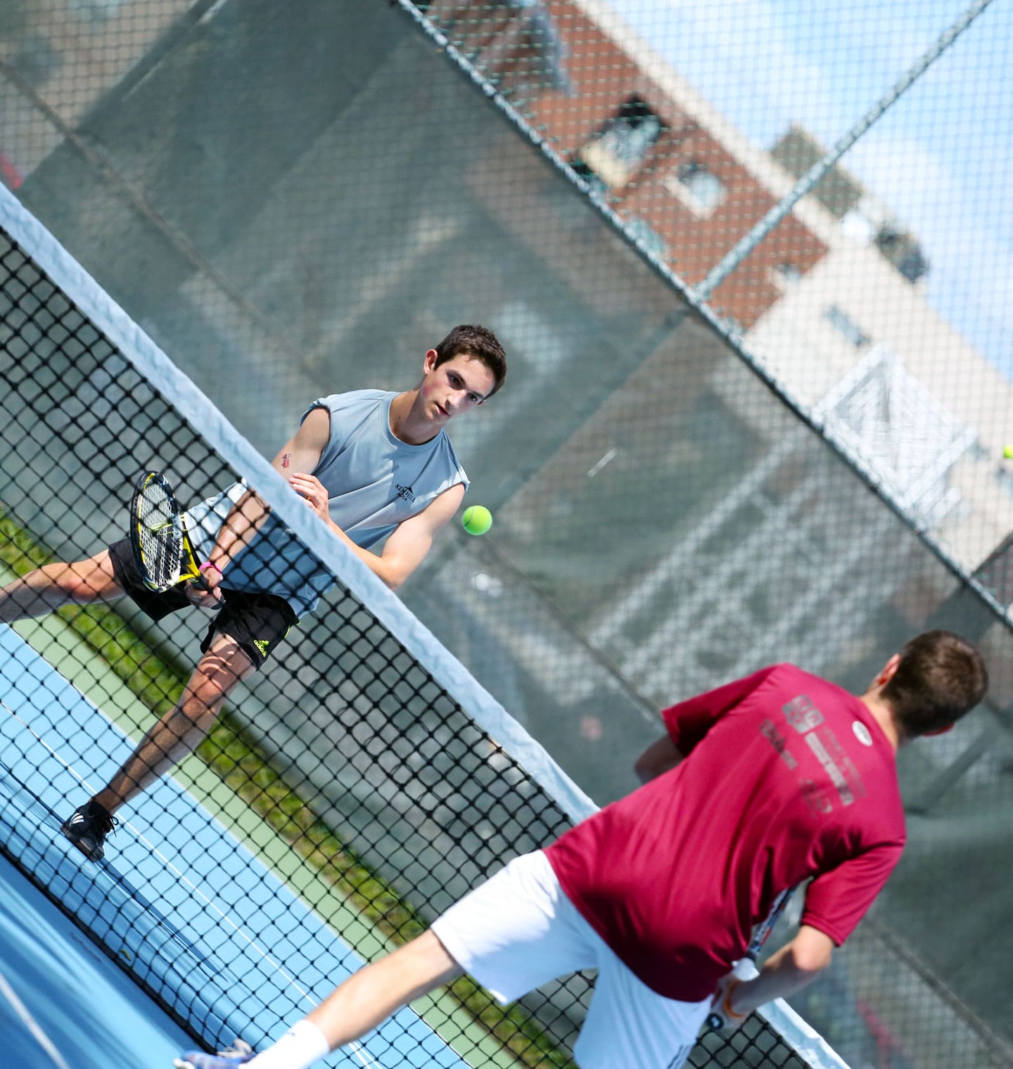 tennis teen summer camp in Quebec